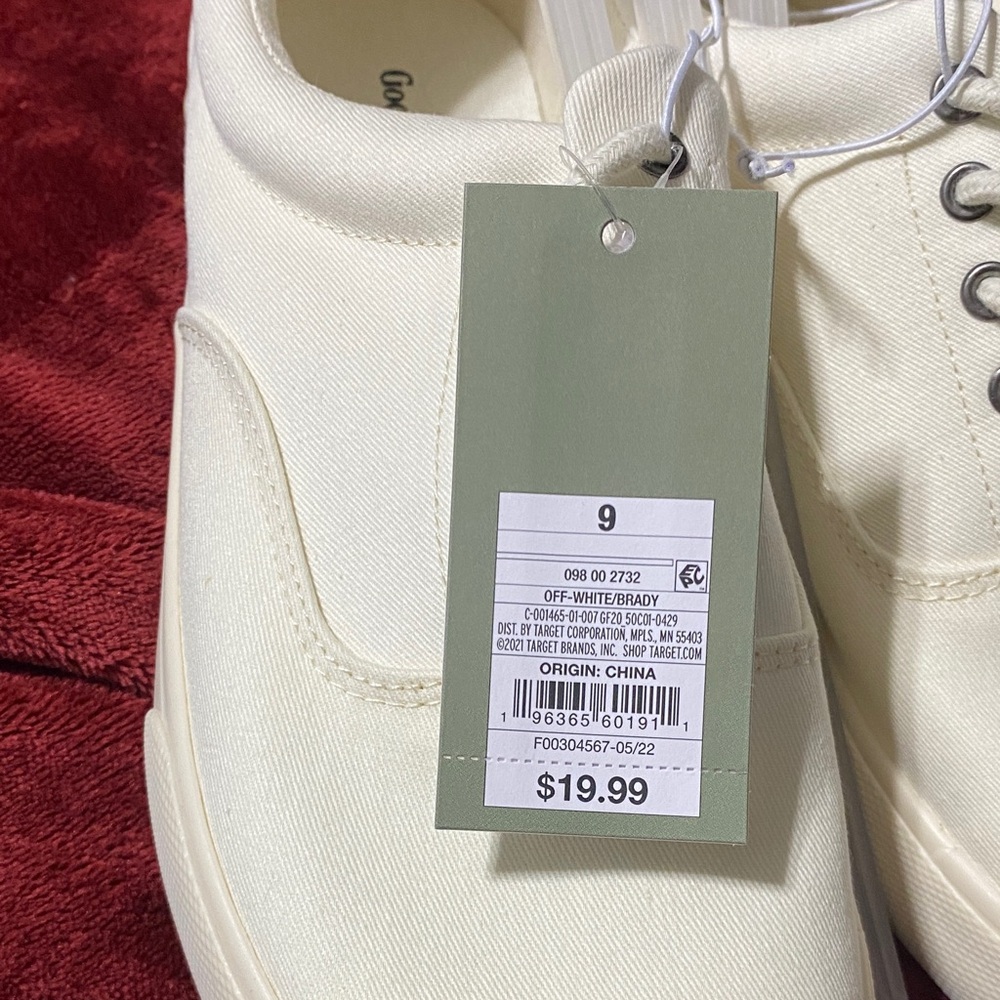 Goodfellow & Co Cream Sneakers - Picture 6 of 7